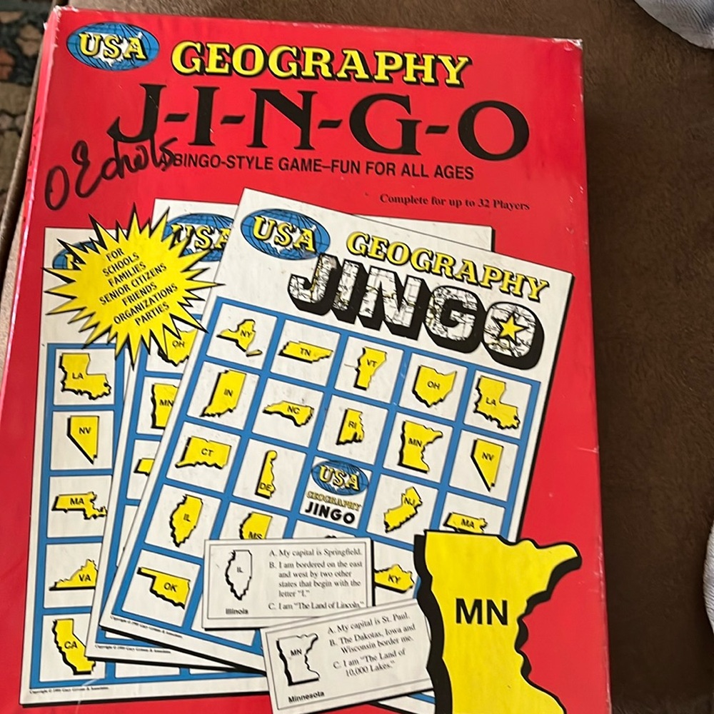 Game-Teach/learn USA Geography in a Bingo-style game for all ages! Complete for